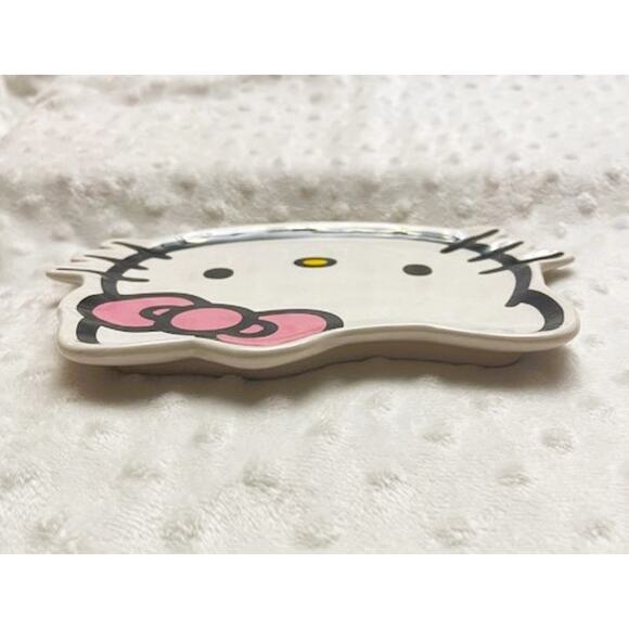 Sanrio Hello Kitty 8" Decorative Ceramic Plate-NEW - Picture 3 of 4